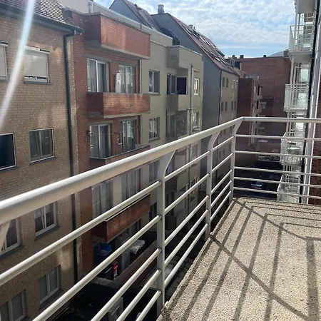 Apartment With Beautiful Sea View Nieuwpoort