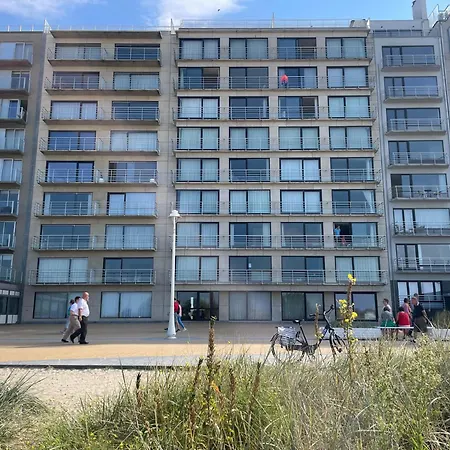 With Beautiful Sea View * Nieuwpoort