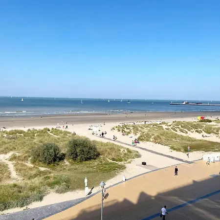 Apartment With Beautiful Sea View Nieuwpoort